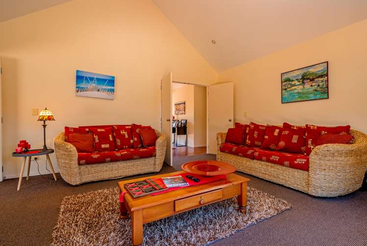 61 Pharazyn Street Feilding_8