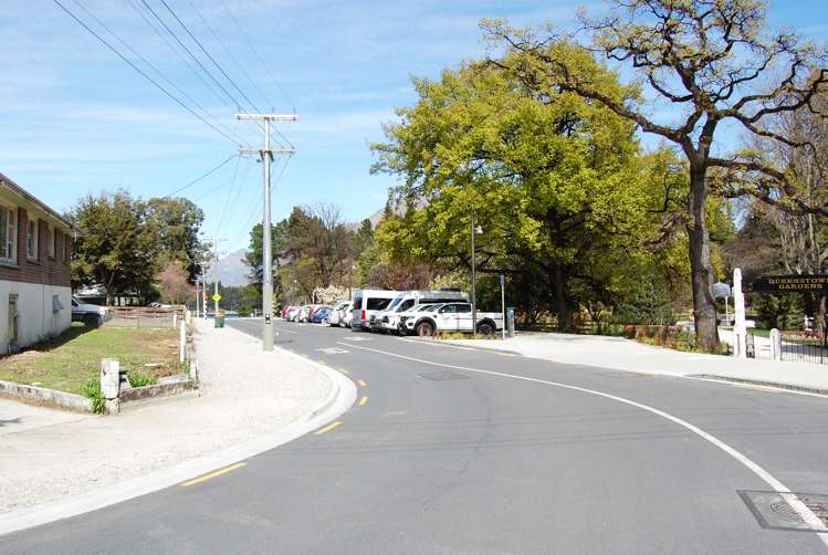 20 Park Street Queenstown_7