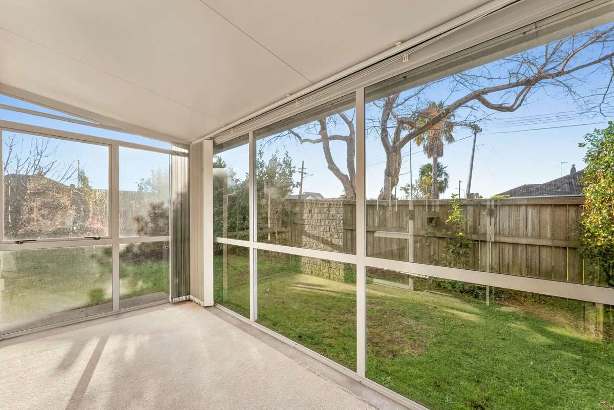 62A Pemberton Crescent_1