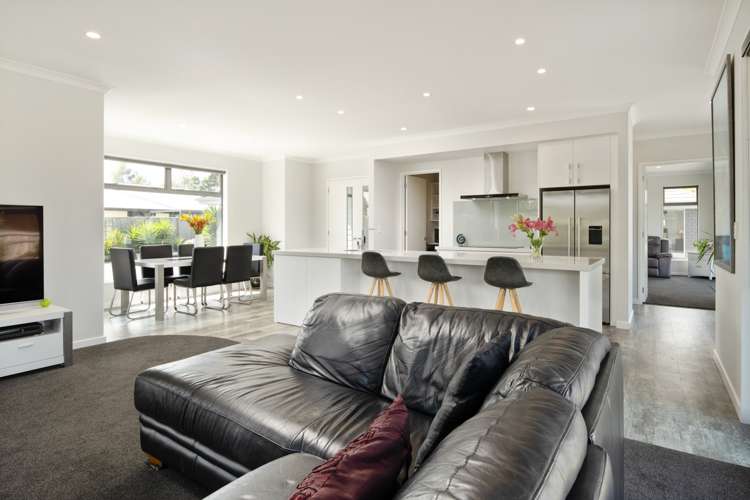 25 Birchwood Avenue Burleigh_8