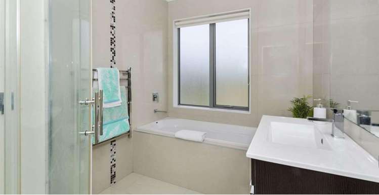 63 killarney drive Flat Bush_10