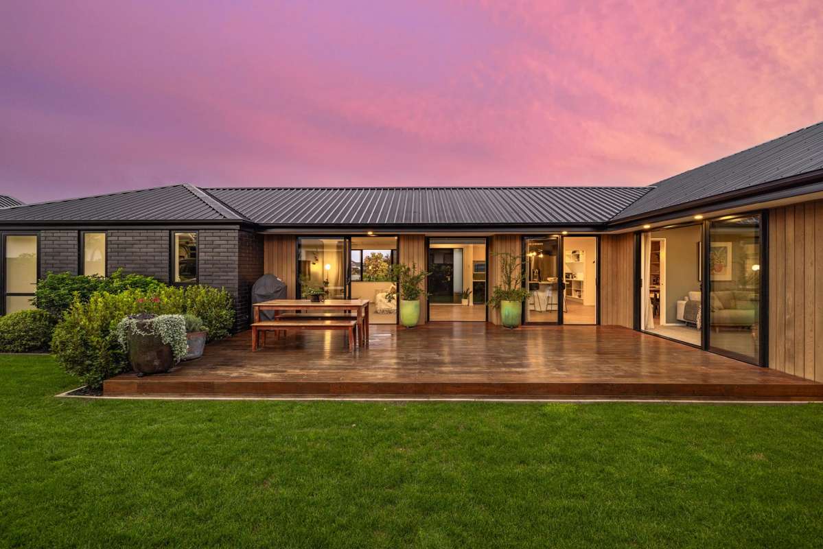 60 Katrine Drive_1