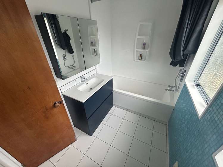 84 Weka Street Miramar_11