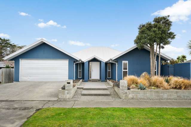 105 Kotuku Crescent Woolston_1