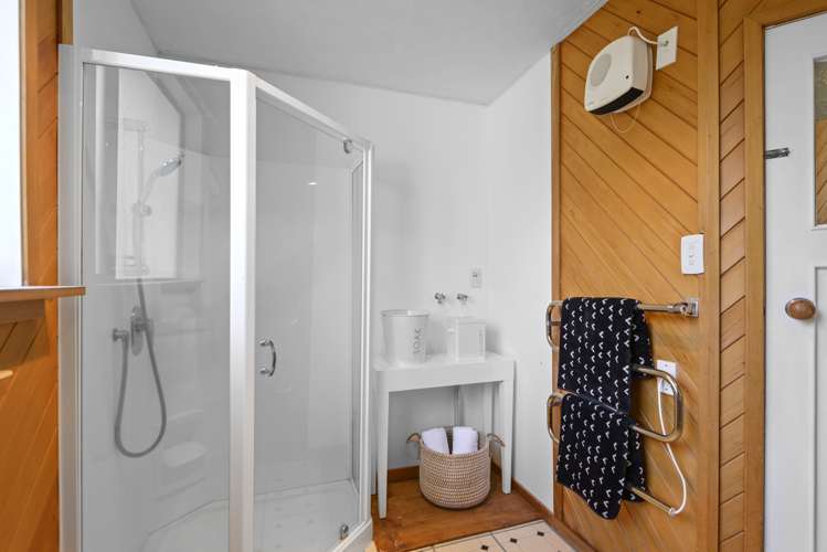 4 Clark Street Sumner_15