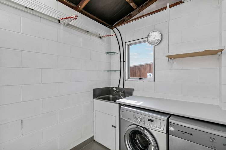 1/6 Aspiring Avenue Clover Park_11