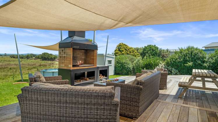 188 Pukehina Parade Pukehina_17