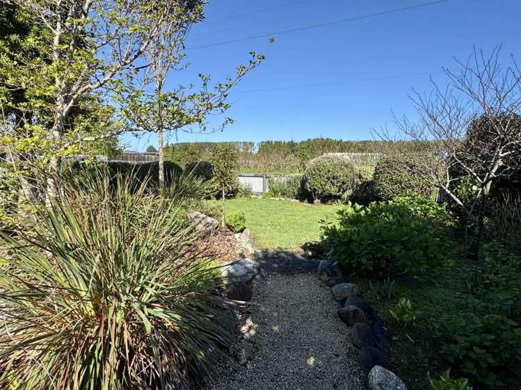 14 Butlers Road Ruatapu_19