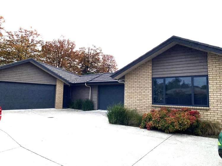 32 Nielsen Gardens Rototuna_49