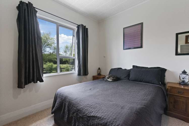 147 Hokio Sand Road Hokio Beach_16