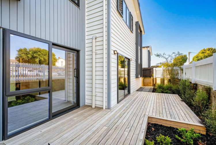 57A & B Trafalgar Street Onehunga_16