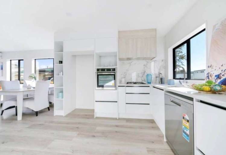 13C Edinburgh Avenue Papakura_1