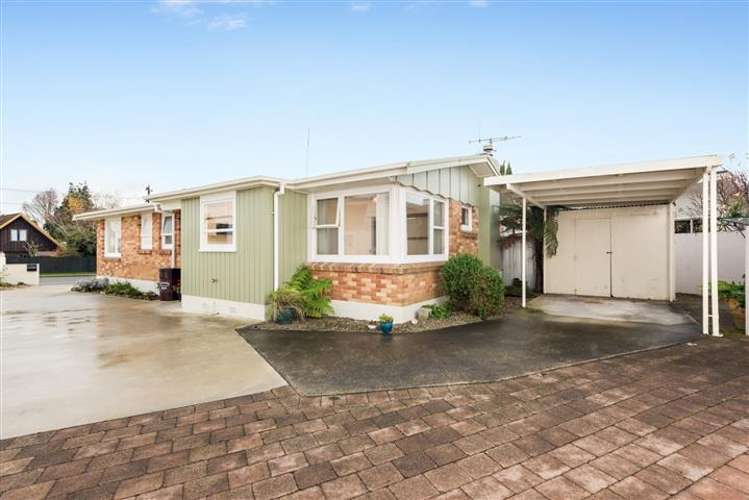252a Levers Road Matua_2