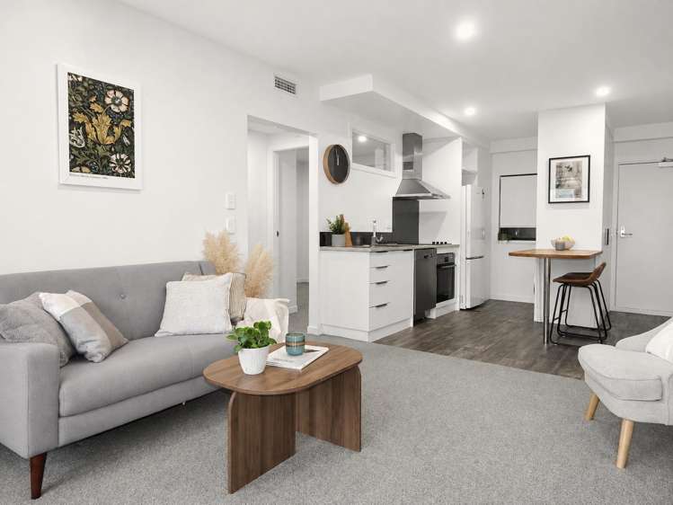 2B/16 Constable Street Newtown_13