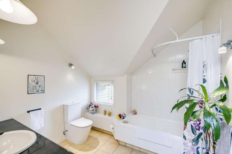 75 Le Quesne Road Bay View_23