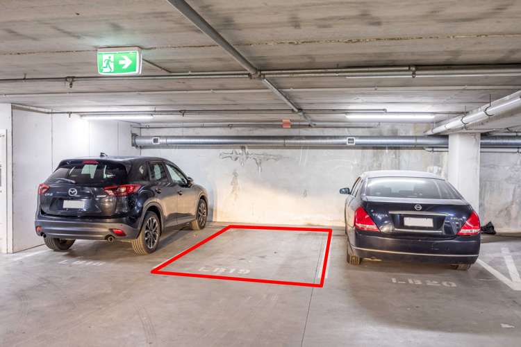 918/135 Hobson Street Auckland Central_17