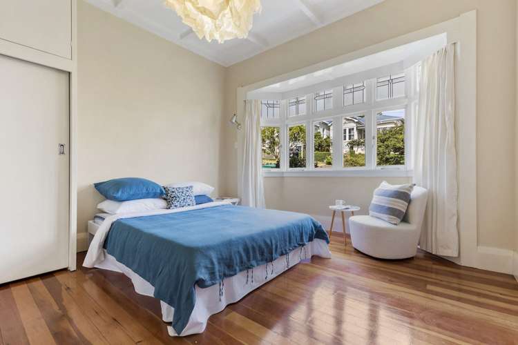 24 Shoal Bay Road Devonport_14