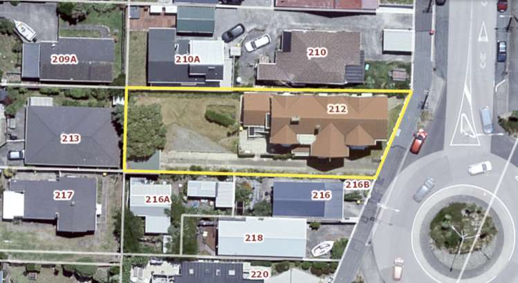 212 Queens Drive Lyall Bay_23