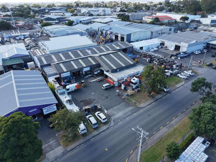 82 Leonard Road Mt Wellington_3