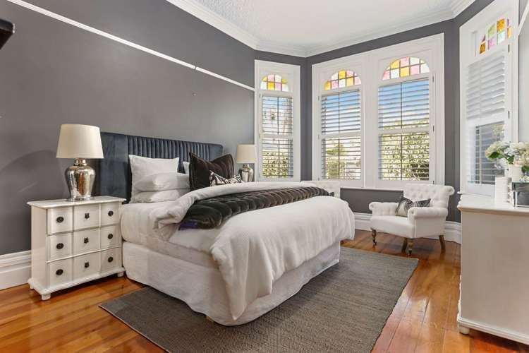 8 Claude Road Epsom_13