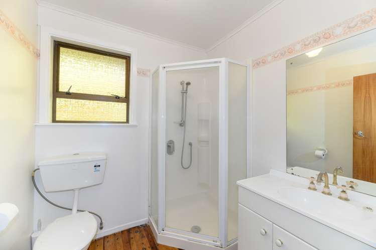 129 Forest Hill Road Henderson_12