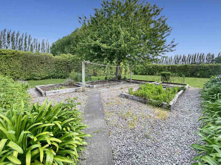 533 Johns Road Harewood_19