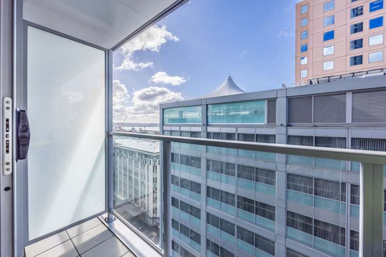 12e/34 Kingston Street Auckland Central_6