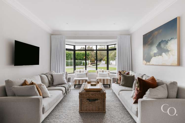 472 Joyce Road Pyes Pa_16