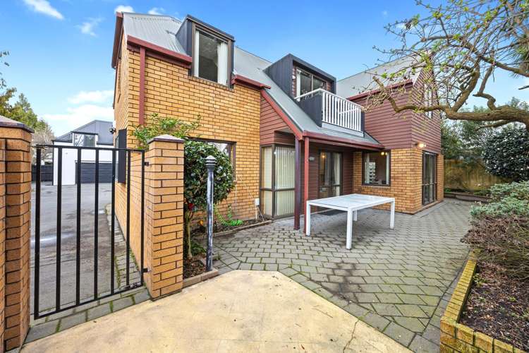 1/37c Glenharrow Avenue Avonhead_23