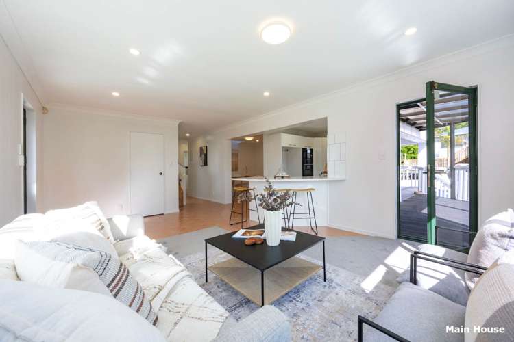 35 & 35A Fruitvale Road New Lynn_4