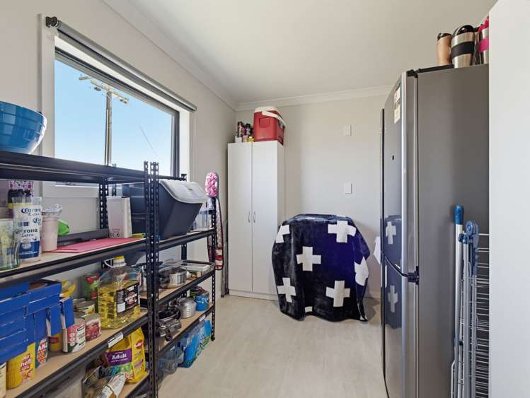 84 Grace Street Sanson_26