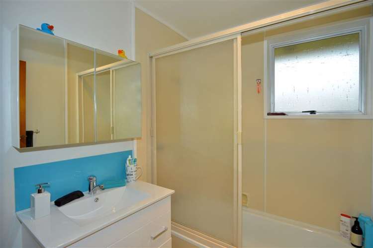 1/17 Takaro Avenue Sockburn_11