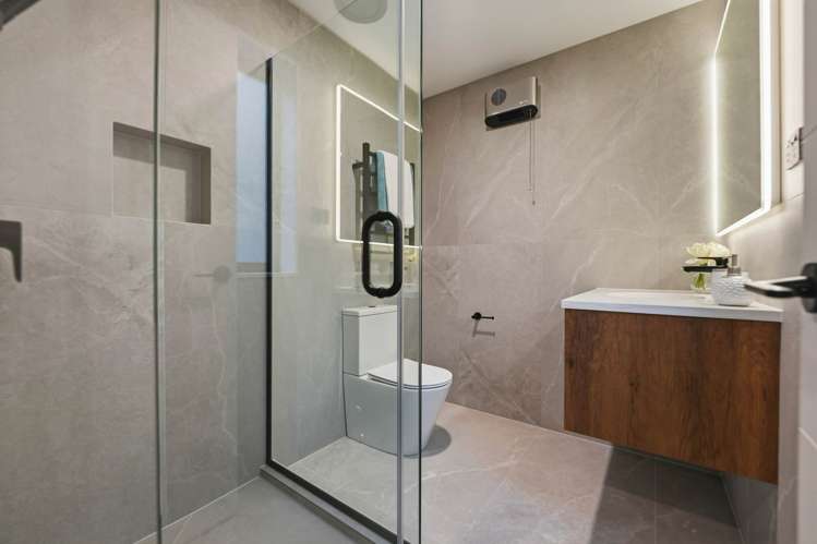 148 Te Oneroa Way Long Bay_36