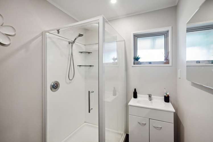 3b Buckley Grove Paraparaumu_13