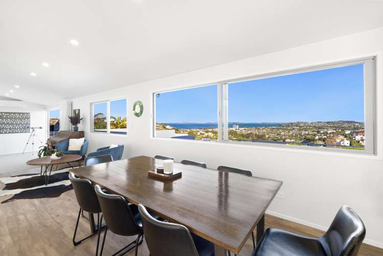 70 Waldorf Crescent Orewa_6