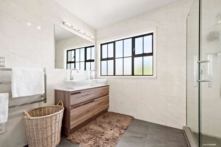 6 Parkside Road West Harbour_15