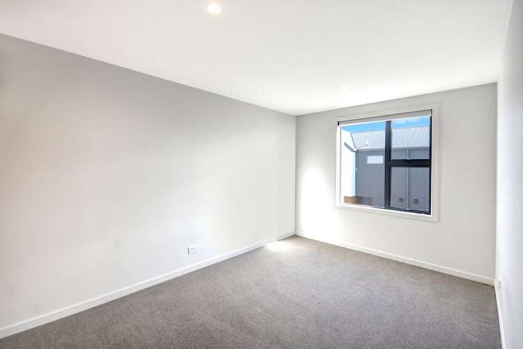 26/3 Moreau St Saint Kilda_17