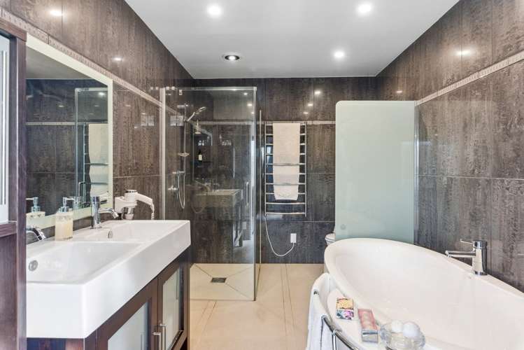 71-73 Rodney Avenue Te Horo Beach_10