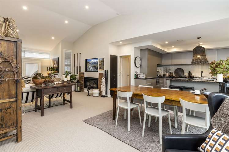 12a Nosworthy Street Blenheim Central_8