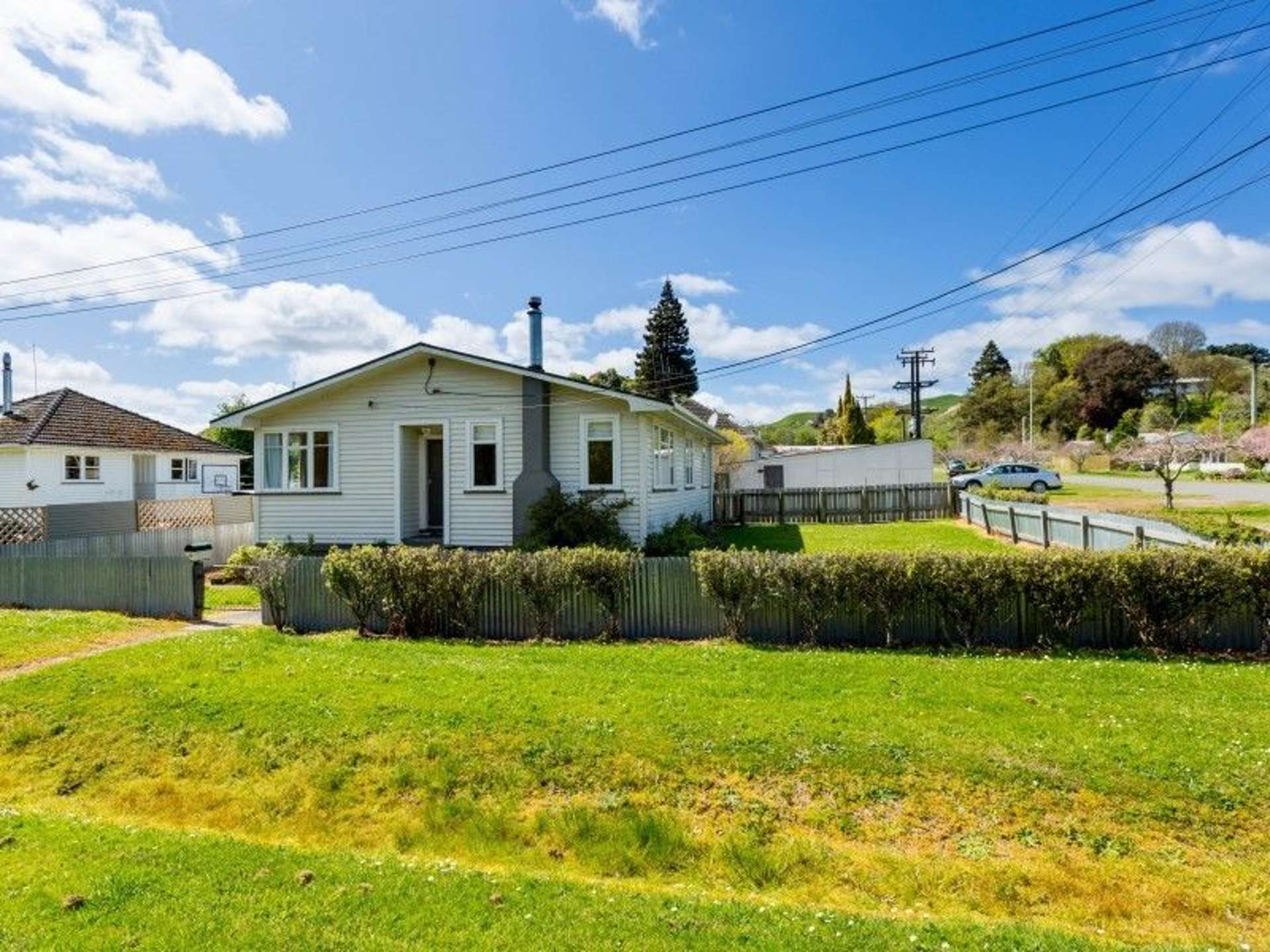 4 Station Road Hunterville_0