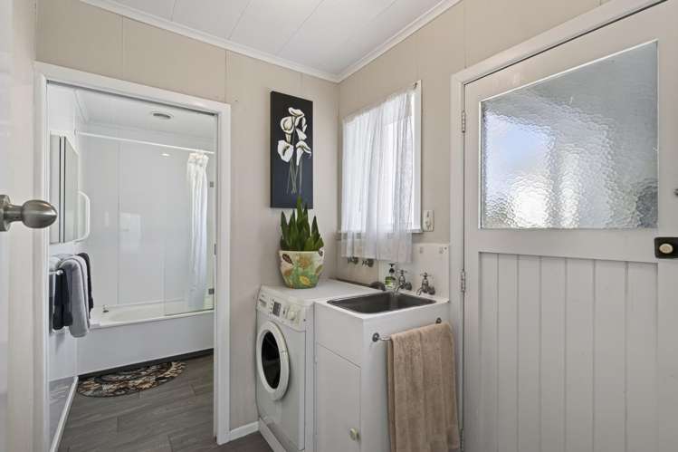 199 Seaview Road Westown_22