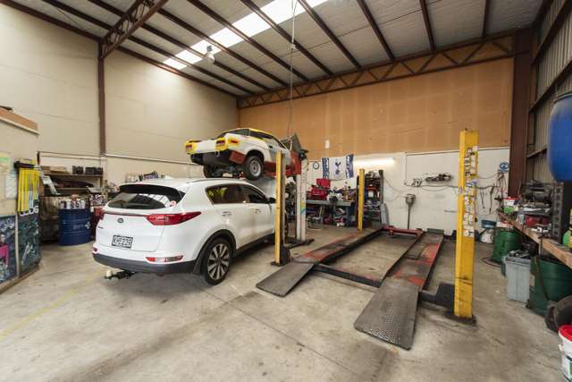 Unit A, 17 Te Roto Drive Paraparaumu_2