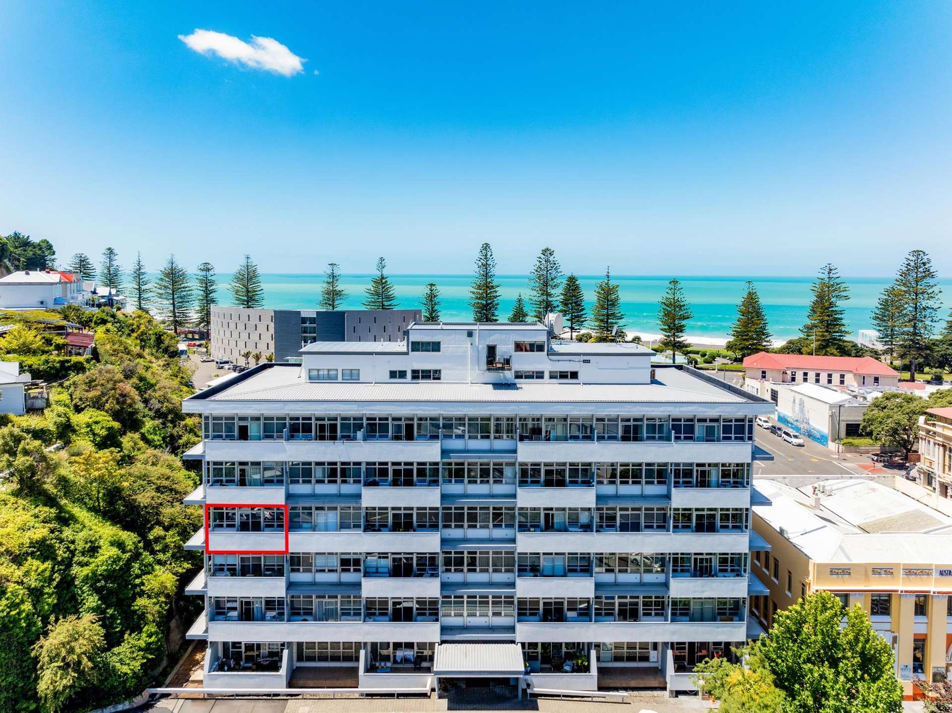 3a/3 Shakespeare Road Napier South_0