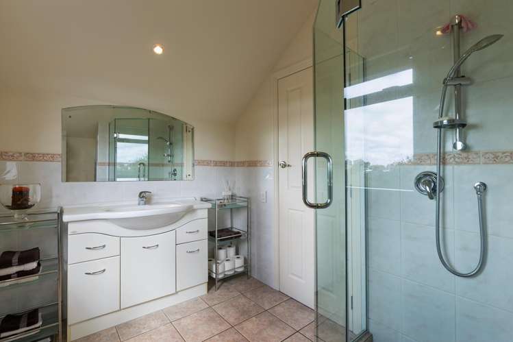 75 Halsey Drive Lynfield_19