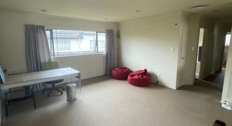 17a Hayr Road Three Kings_17