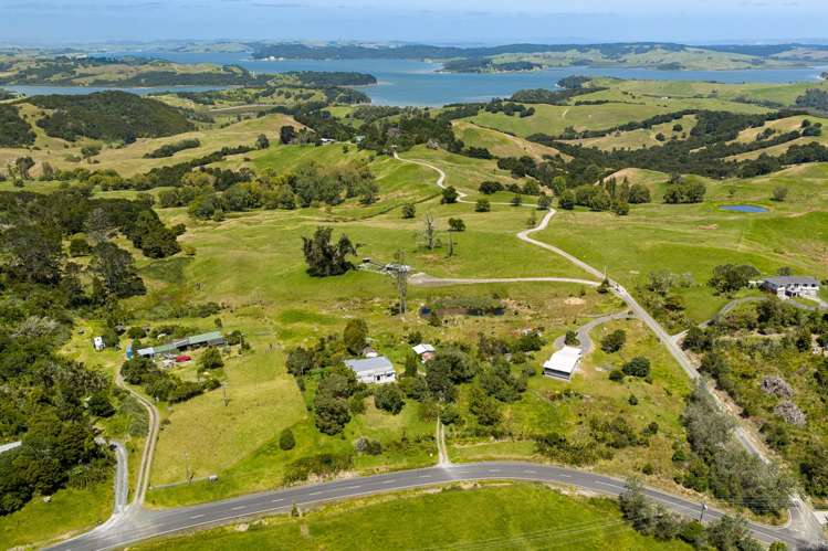 881 Whakapirau Road Whakapirau_70