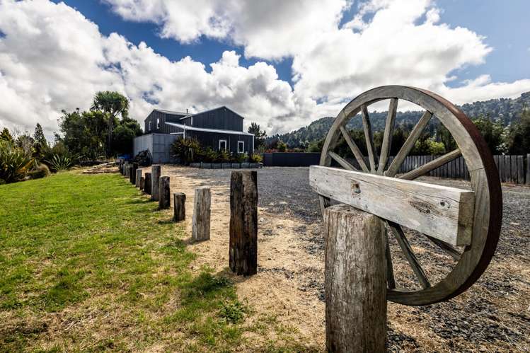 62A Thames Street Ohakune_31