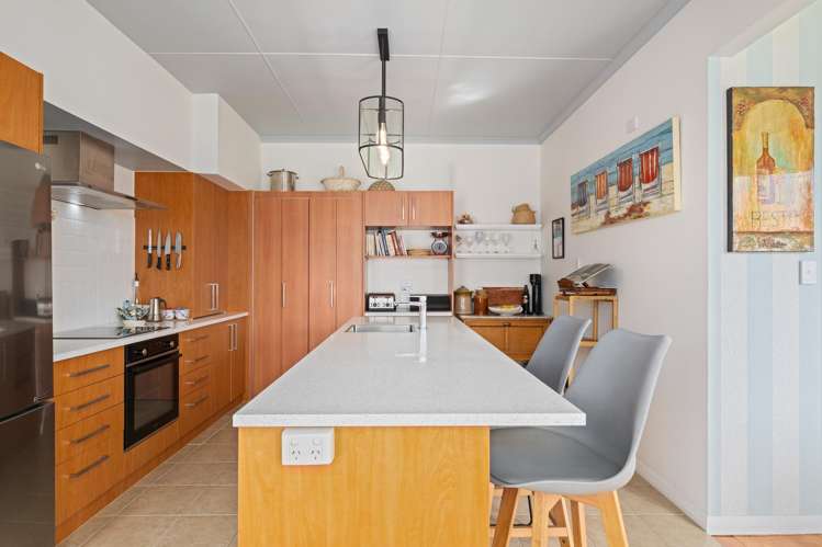 21 Howick Road Blenheim Central_3