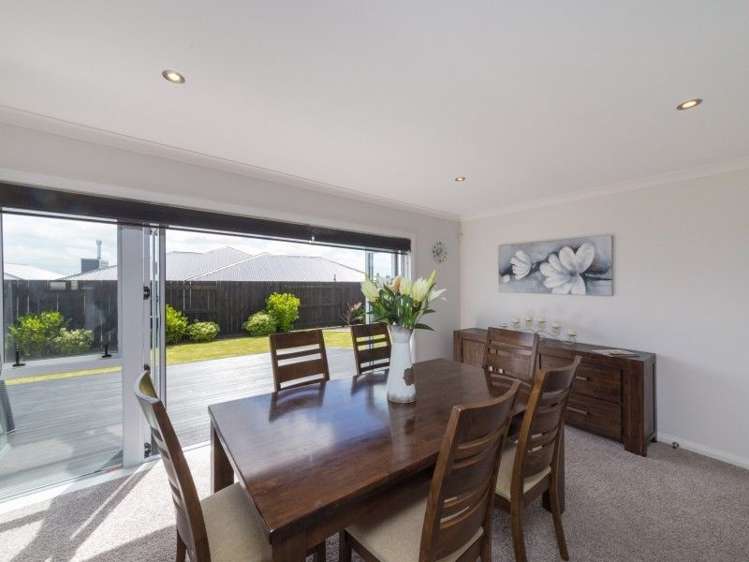 171 Pacific Drive Fitzherbert_11