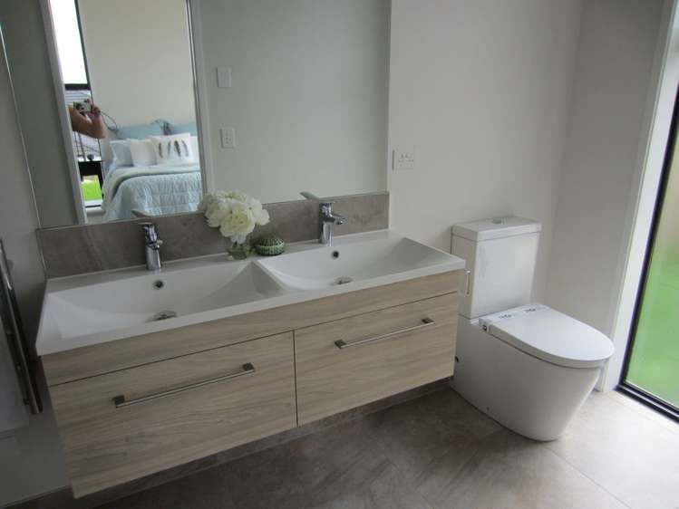 27 Harris Drive Silverdale_17